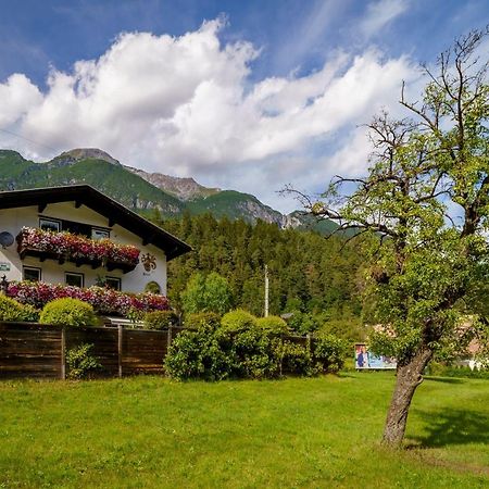Ferienwohnung Kobler Landeck Esterno foto